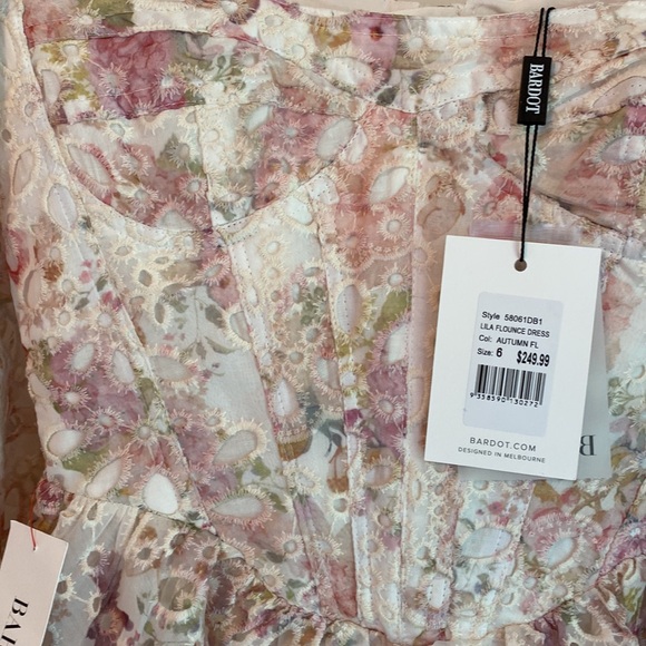 COPY - NWTS Bardot Lila Dress size 6 - Picture 4 of 10